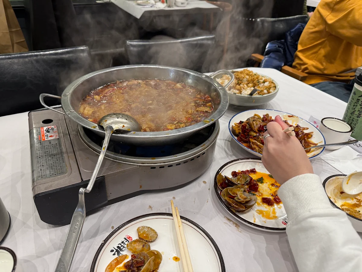 bullfrogbased hot pot 香辣牛蛙锅